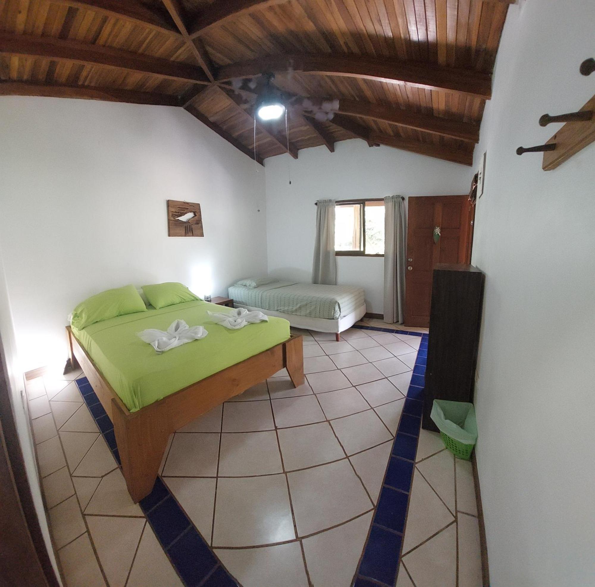 Indra Inn Playa Grande Extérieur photo