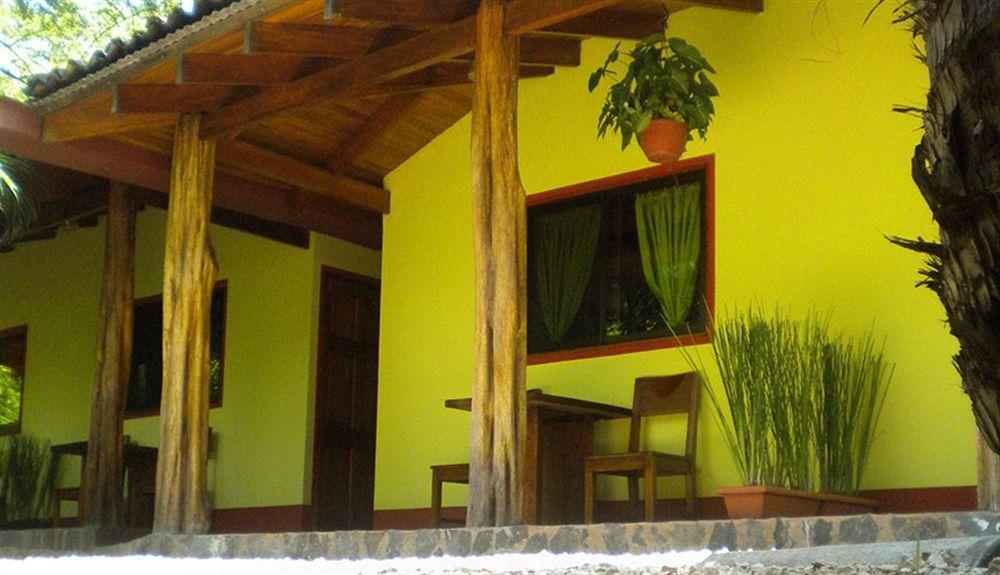 Indra Inn Playa Grande Extérieur photo