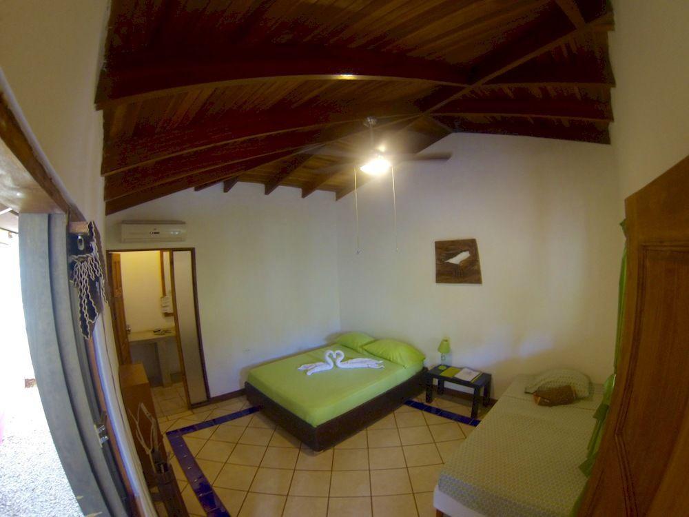 Indra Inn Playa Grande Extérieur photo