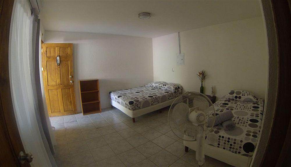 Indra Inn Playa Grande Extérieur photo