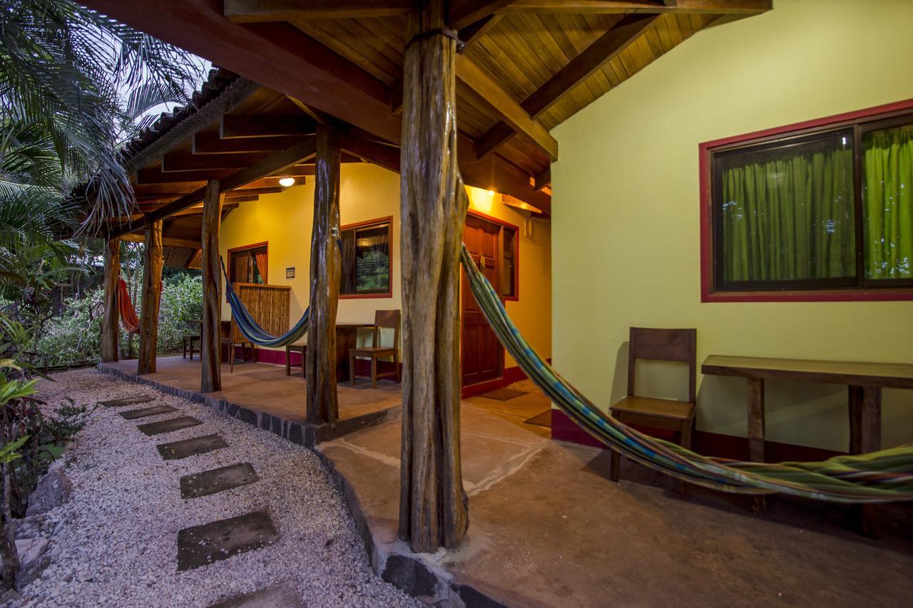 Indra Inn Playa Grande Extérieur photo