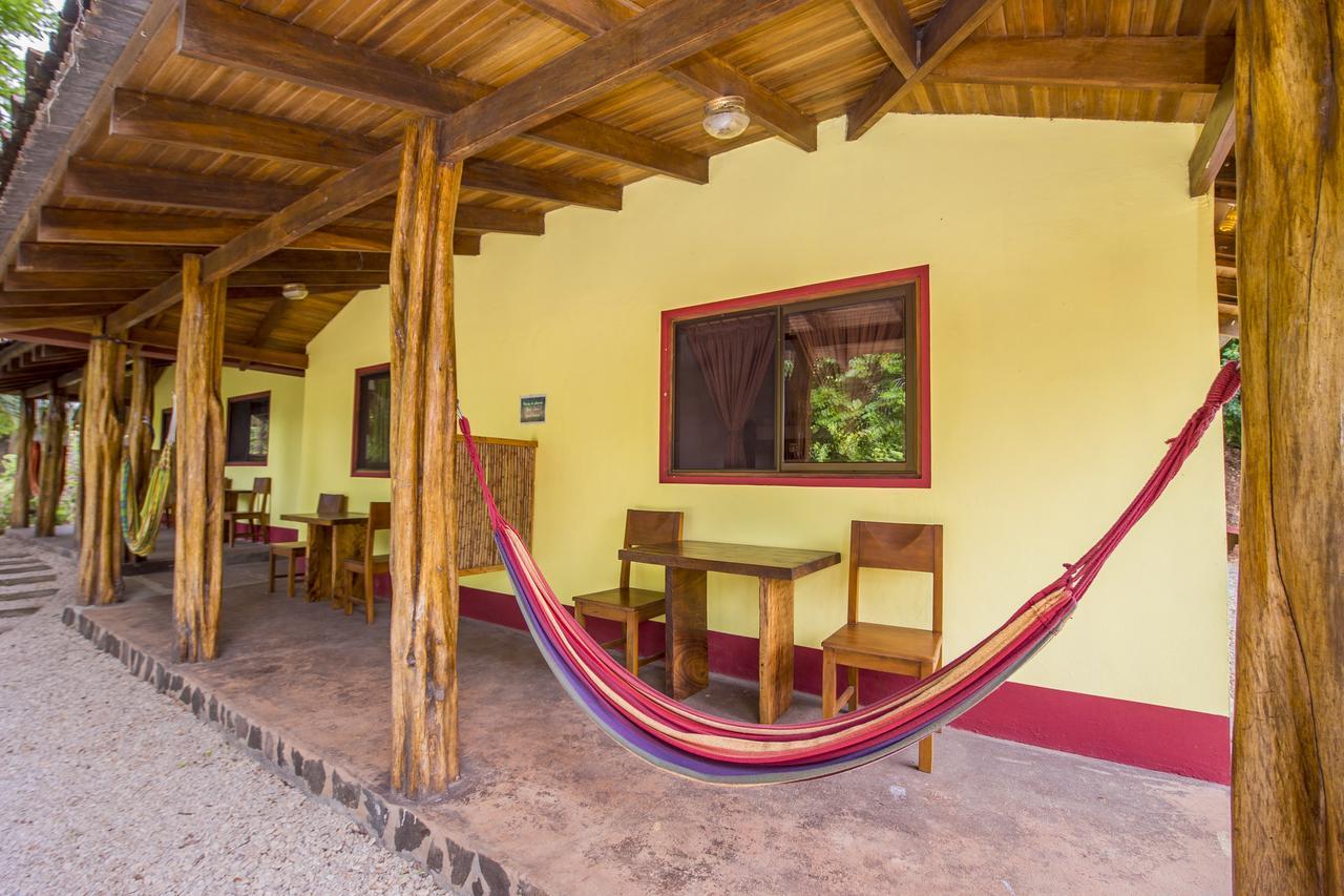 Indra Inn Playa Grande Extérieur photo