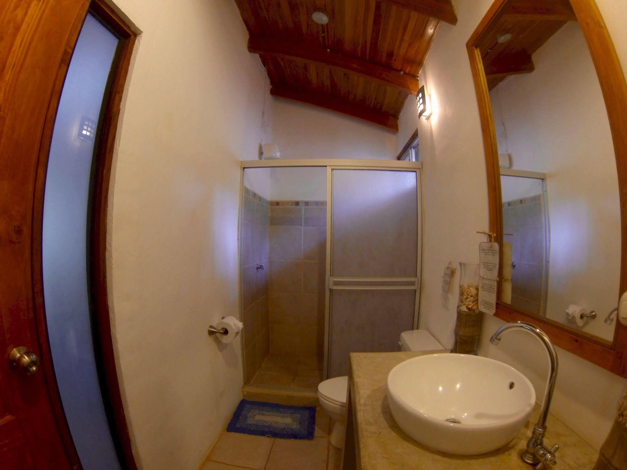 Indra Inn Playa Grande Extérieur photo