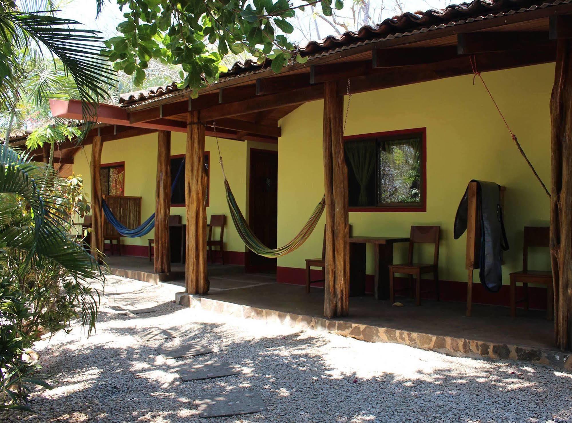 Indra Inn Playa Grande Extérieur photo